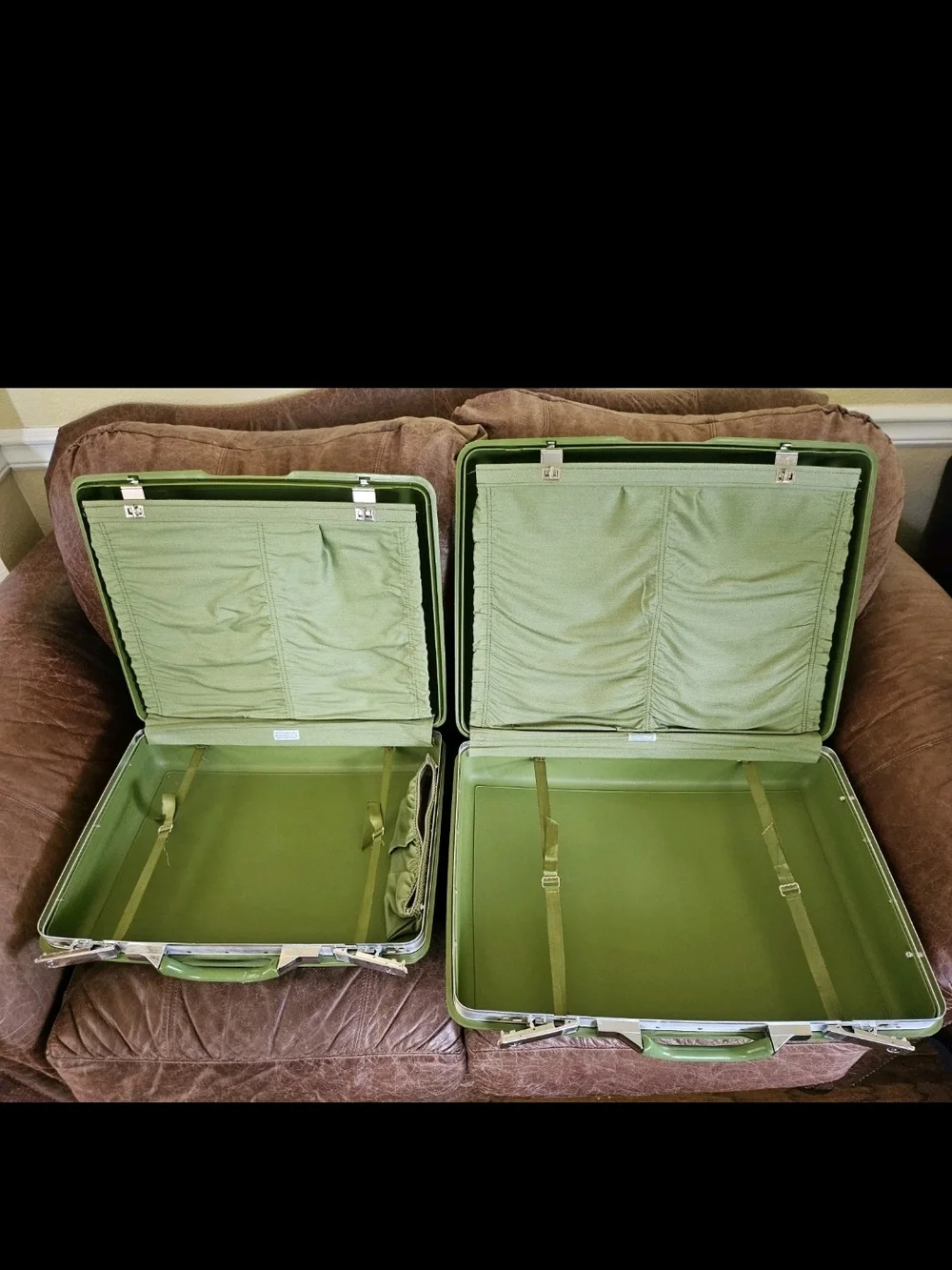 Vintage Samsonite Green Luggage Set